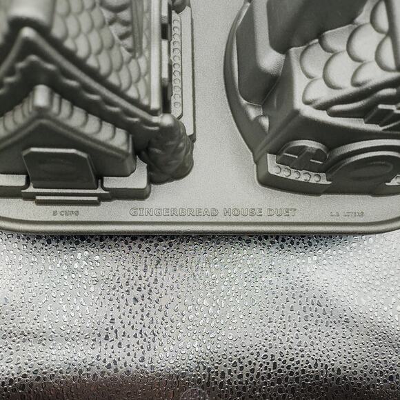 Nordic Ware Gingerbread House Duet Pan Cast Aluminum 5-Cup Holiday Bake - Picture 2 of 13